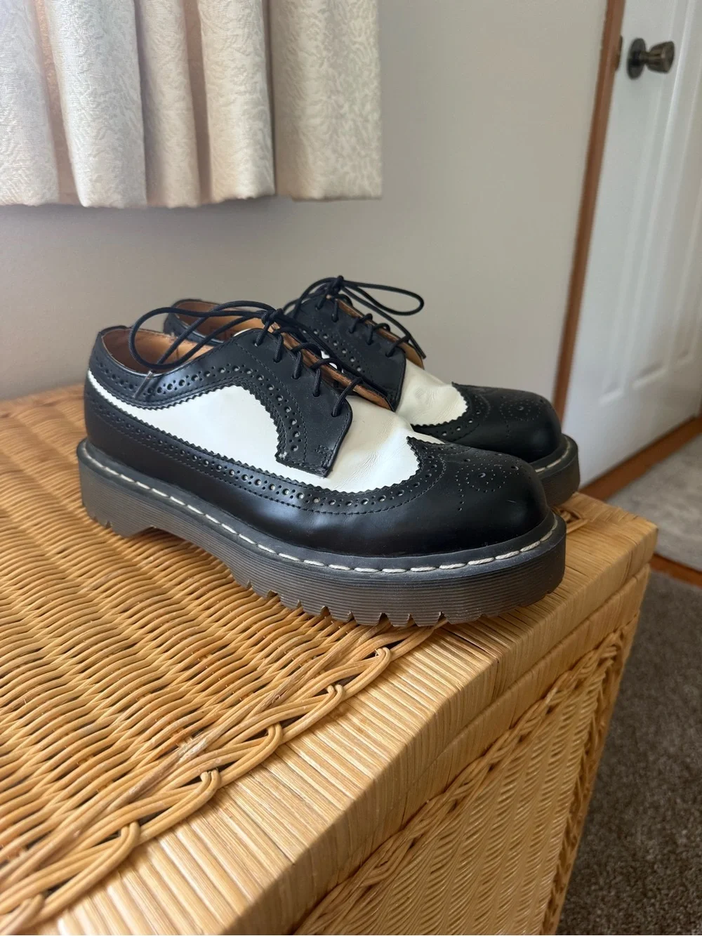 Dr. Martens 3989 Bex Brogue Wingtip Shoes